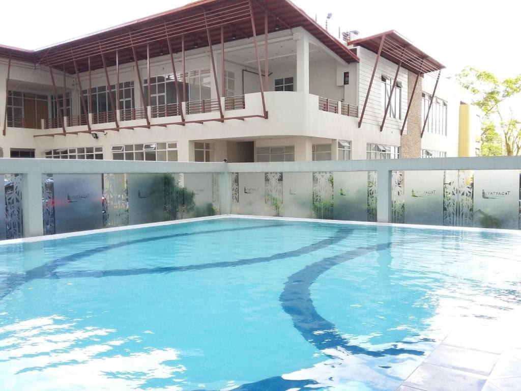 Cityland Tagaytay Taal Lake View City View Free Pool Parking Studios With Balcony Are City View Tagaytay City ภายนอก รูปภาพ