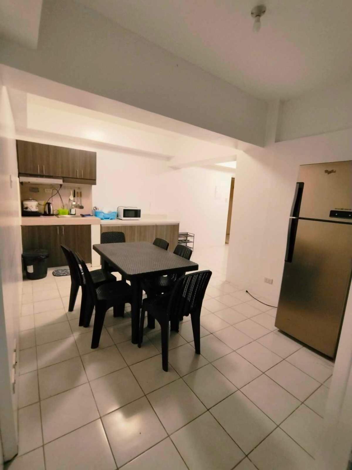 Cityland Tagaytay Taal Lake View City View Free Pool Parking Studios With Balcony Are City View Tagaytay City ภายนอก รูปภาพ